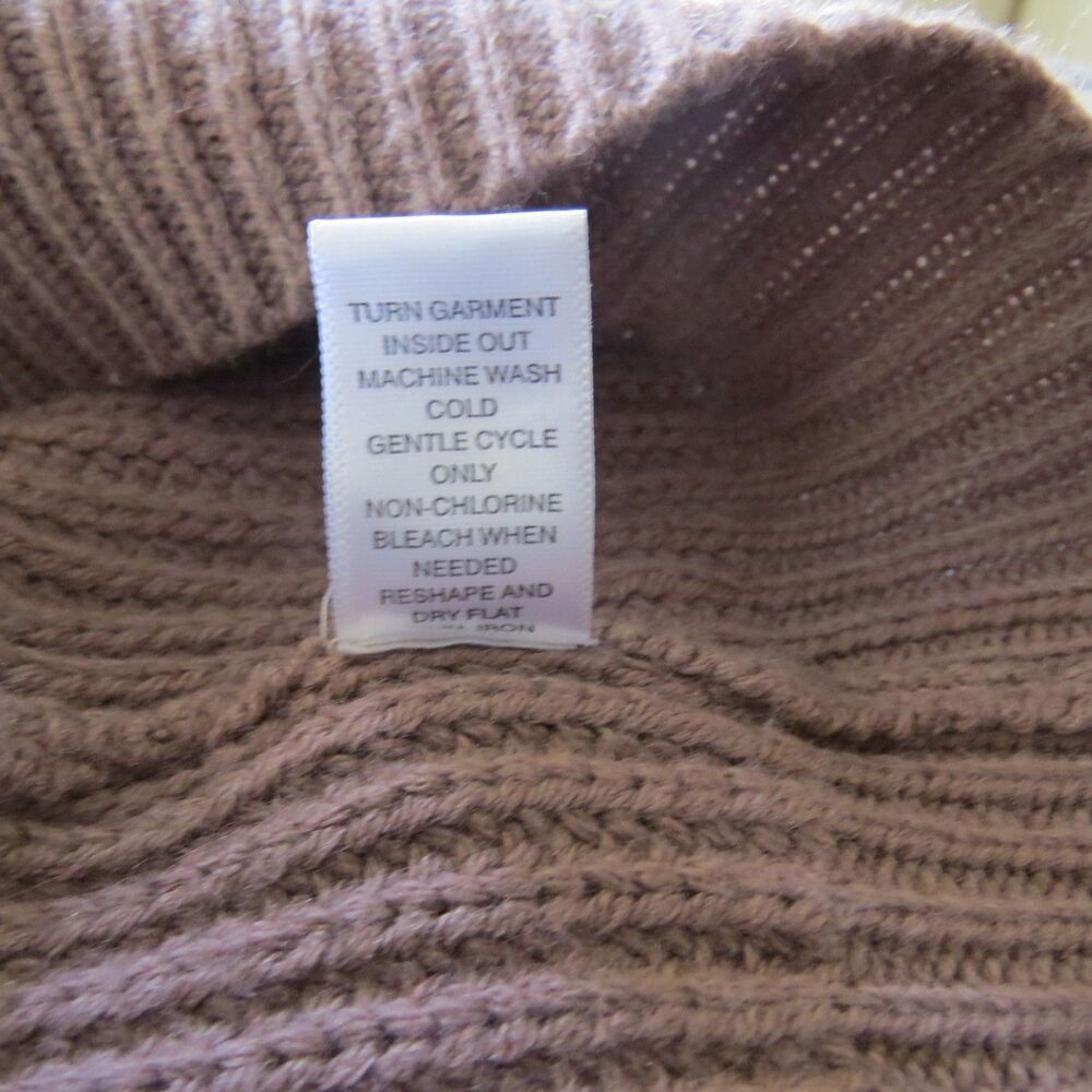 Charlotte Russe Lace-up Back Sweater V-Neck Dusty Mauve M Boho GUC - Picture 9 of 9